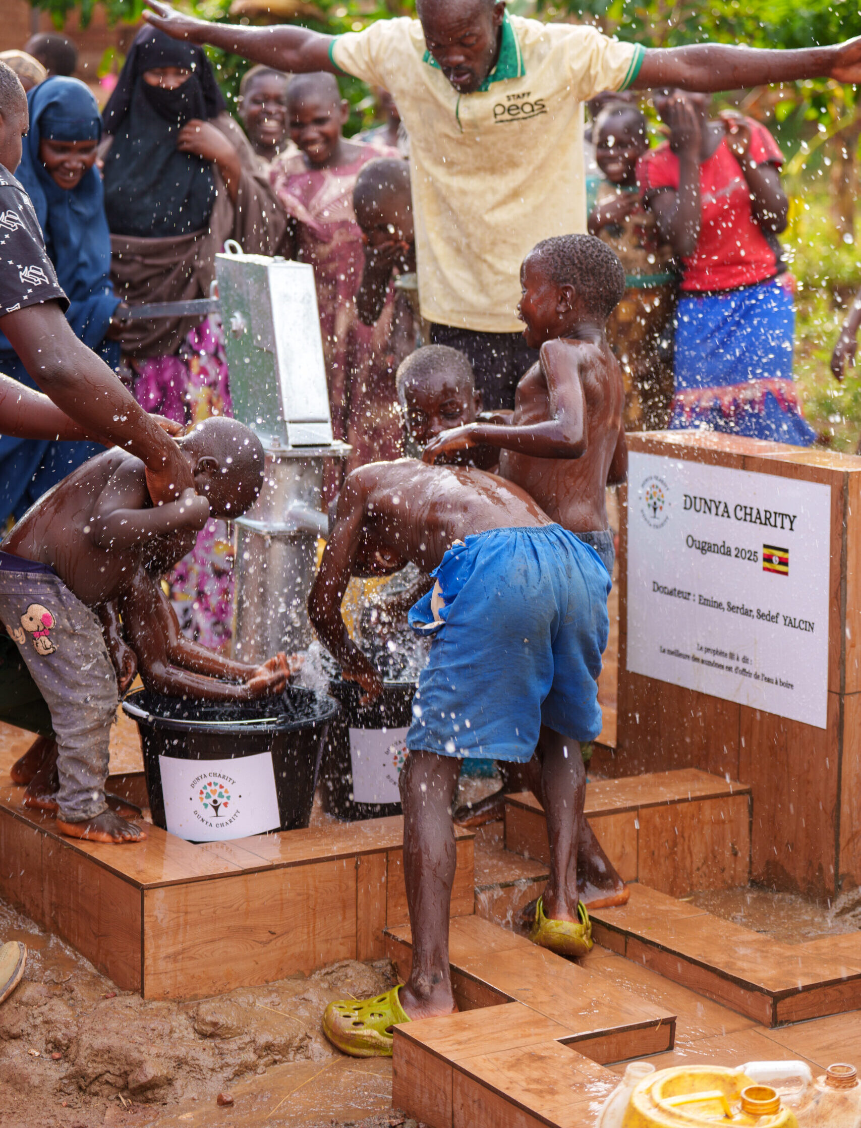Construction d'un puits par Dunya Charity